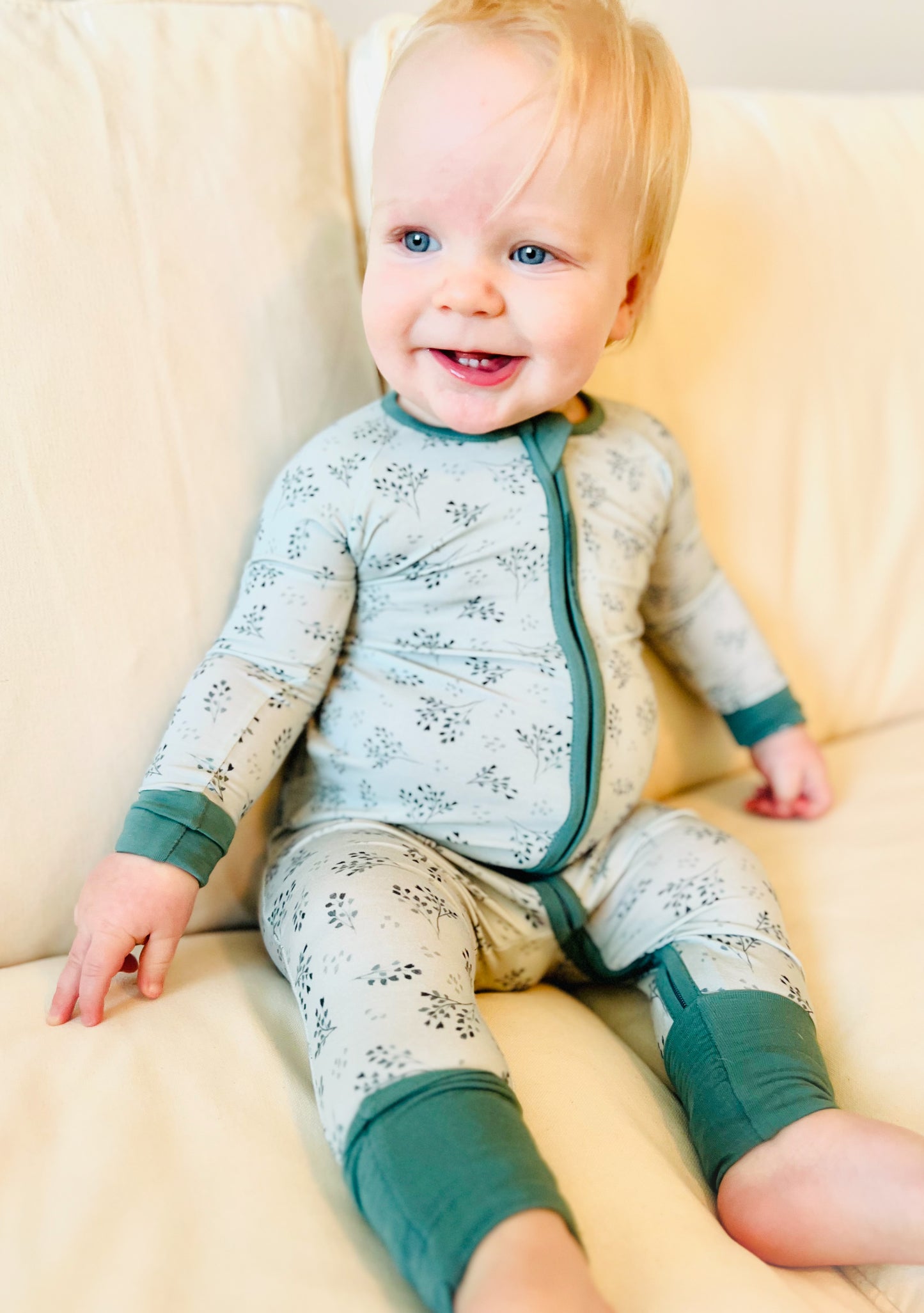 Double Zip Convertible Bamboo Romper - Summer Sprigs - READ SIZING NOTE!